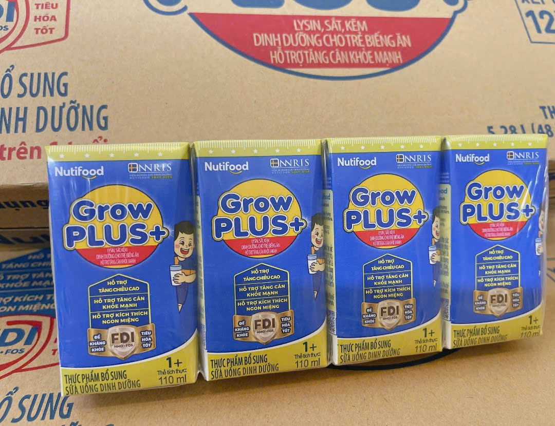 Thùng 48 hộp Sữa bột pha sẵn Nutifood Grow Plus+ xanh - 110 ml 